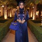 Fashıon Desıgner Sanaa Khan   Promotıng Hand Craft Indıan Hand Embroidery Work On Global Platform