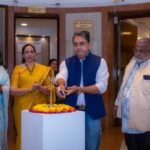 KALAMANJIRI  An Exhibition Of Paintings & Sculptures By 5 Women Artists In Jehangir Art Gallery